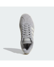 Sneakers con platform ADIDAS VL COURT BOLD IF9784 in camoscio grigio con dettaglio sulla punta. 

