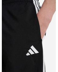 Adidas Pantaloncini Bambino nero con logo bianco ricamato 
