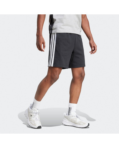 adidas Sportswear Essential Pantaloncini da uomo in spugna francese a 3 strisce


