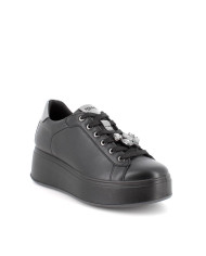 Sneakers con zeppa da donna nero con lacci e gioiello 

