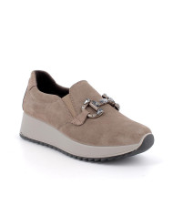 Enval Soft Mocassino Slip on donna con zeppa in camoscio fango 
