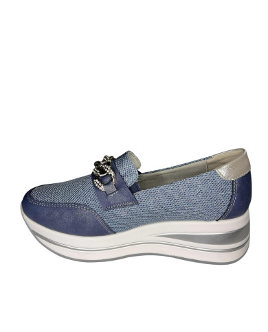 Mocassino donna con glitter e catena superiore 
