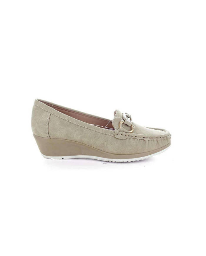 SCIOCCANTE MIN-A3220 mocassino da donna colore beige.

