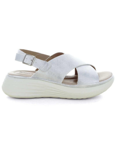 SCIOCCANTE MIN-A3301 sandali da donna colore argento.
