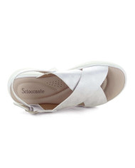 SCIOCCANTE MIN-A3301 sandali da donna colore argento.
