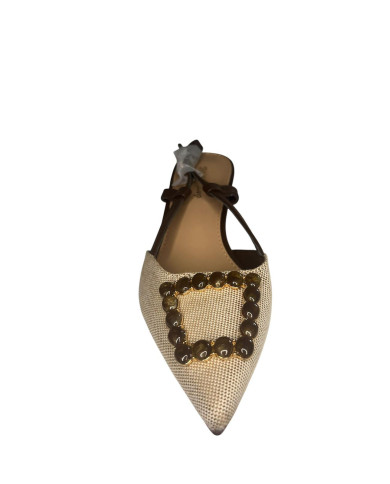 Wellspring tacchi donna con dettaglio sulla punta 
